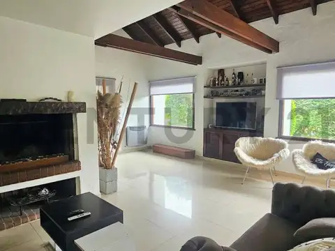 Casa en Venta en Aranjuez, USD 260.000