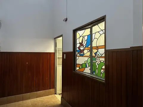 Depto Tipo Casa 5 ambientes con 2 baños