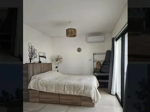 Depatamento monoambiente con gran balcón en venta en Canning, complejo Sotavento. Ezeiza.