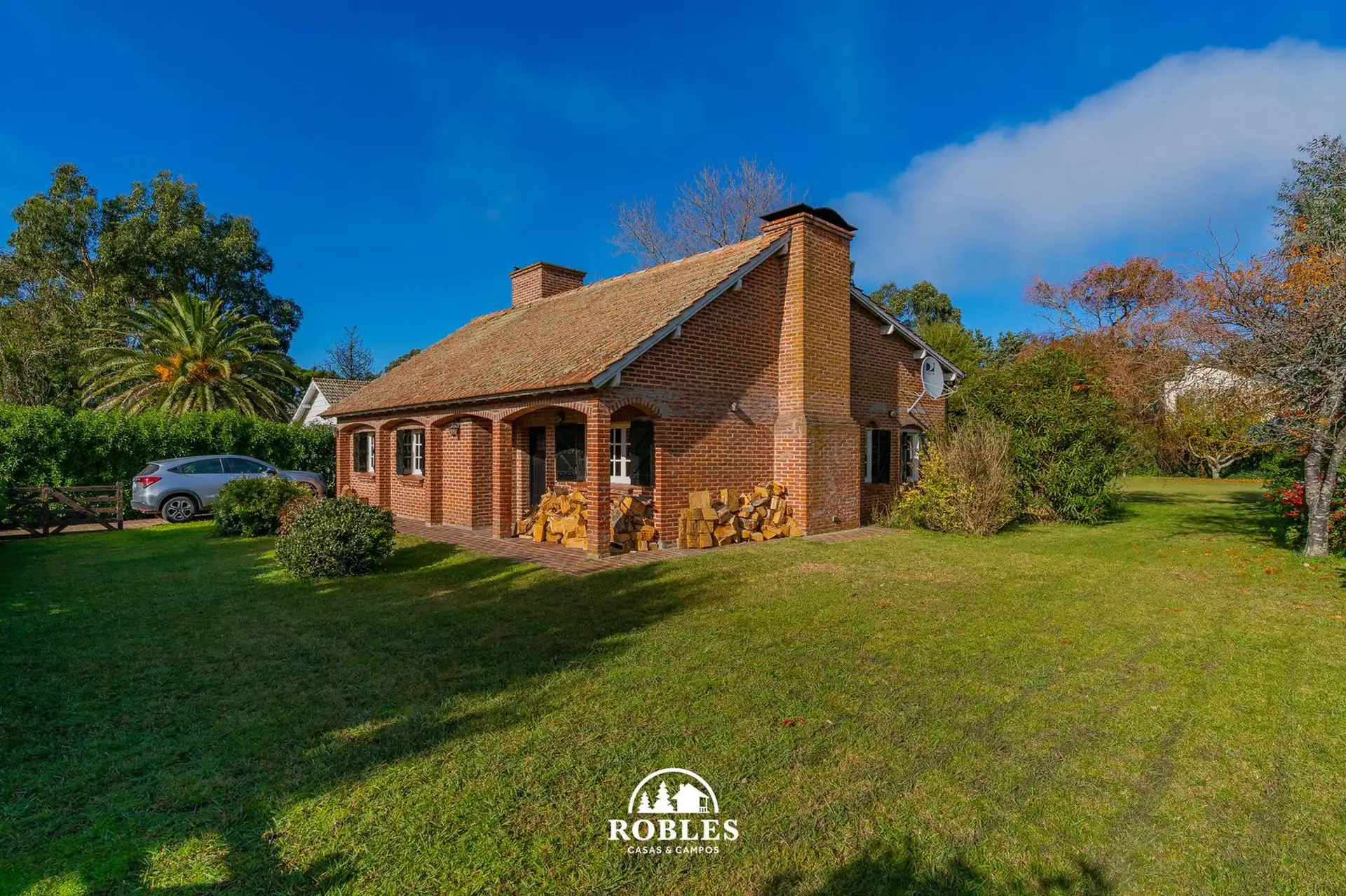 Casa estilo campo sobre importante lote en Chapadmalal