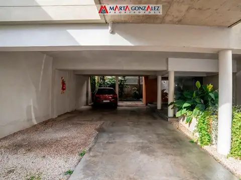 Emilio Mitre 254 , Piso 3
