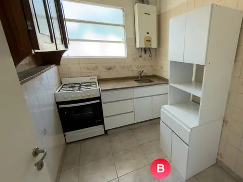 Departamento en Venta en Villa del Parque, USD 78.000