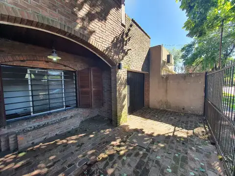 Casa en Venta en San Isidro Vias / Rolon, USD 268.000
