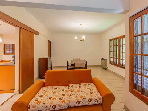 Depto Tipo Casa en Venta de 2 dormitorios