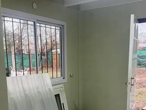 Casa en Alquiler en Loma Verde, $ 800.000
