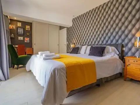 Hotel en Venta 50 años