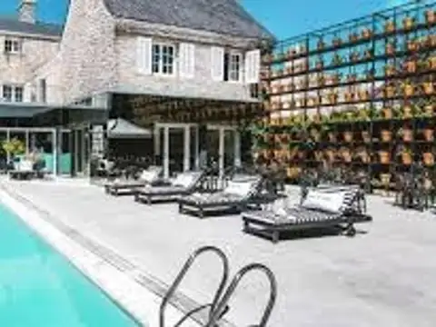 Hotel en Venta en Alem, USD 3.000.000