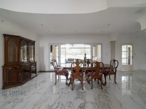 Casa en Venta al Este