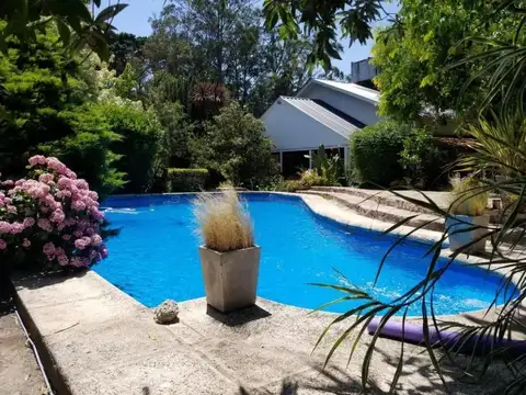 Bosque Peralta Ramos, Mar Del Plata, Buenos Aires, Argentina.