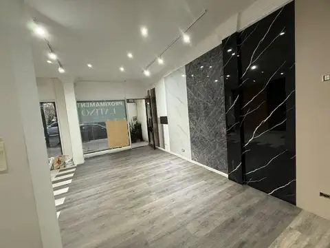 Local en Venta en Martinez Vias / Libertador, USD 197.000