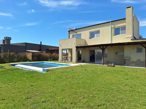 Casa en Venta de 3 dormitorios