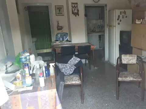 Venta Casa 5 ambientes  CON TERRAZA OPORTUNIDAD