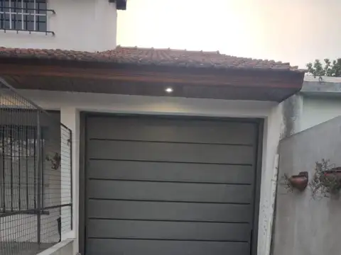 Casa en Alquiler de 4 dormitorios