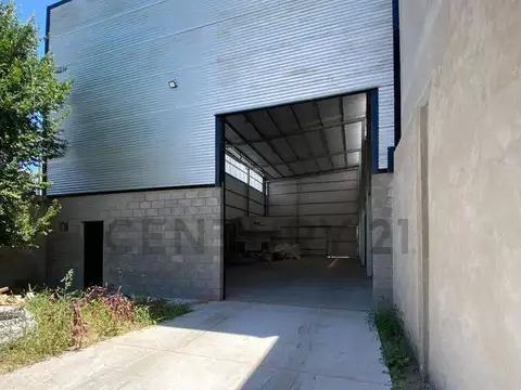 Galpon en Venta 38  mts Fondo