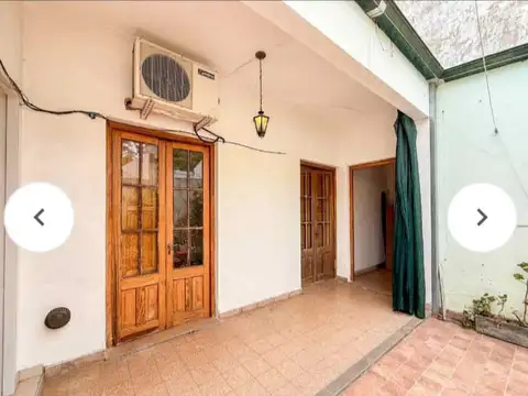 Departamento tipo casa en venta en La Plata