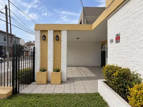 Casa en Venta en Ramos Mejía, USD 300.000