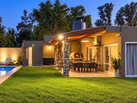 VENTA QUINTA AMUEBLADA BARRIO MARABO