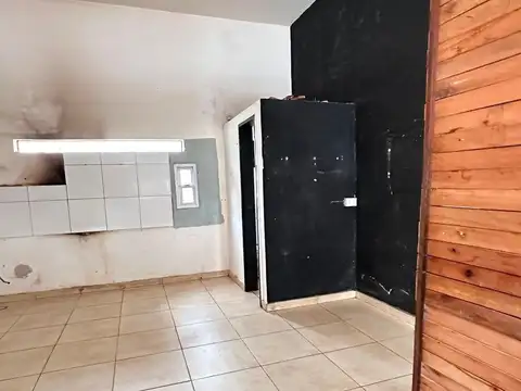 Local en Alquiler en Presidente Derqui, $ 500.000