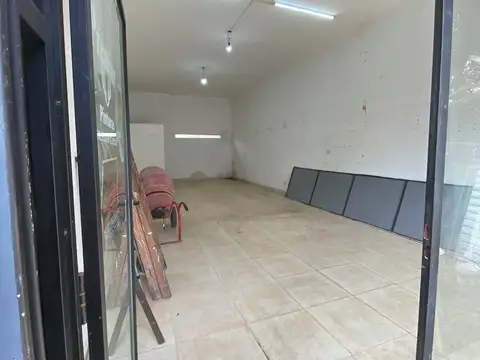 Local comercial en alquiler ubicado en Presidente Derqui