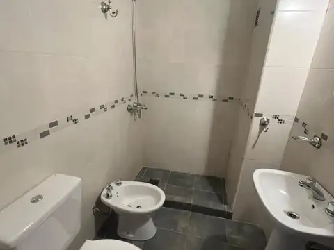 9 De Julio 1100, Piso 2°