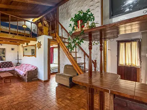 Casa 3 ambientes con 1 baño