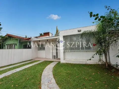 Casa Americana en el centro de Ituzaingò