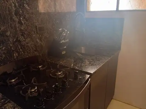 CASA EN PLANTA BAJA 2 DORM. Y PATIO ZEBALLOS 3000
