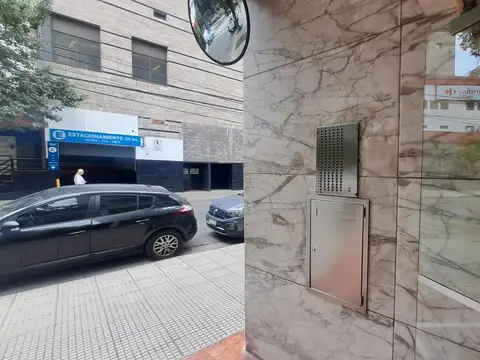 Aguero 1815 , Piso 16