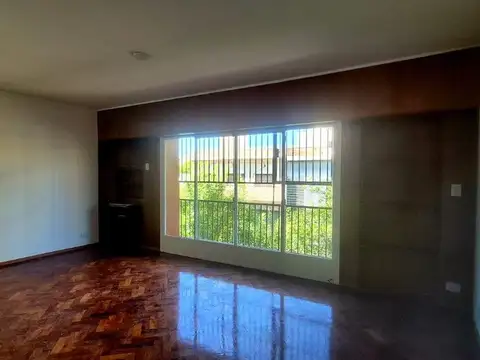 Alquiler amplio depto 3 dormitorios Ciudad-Mendoza