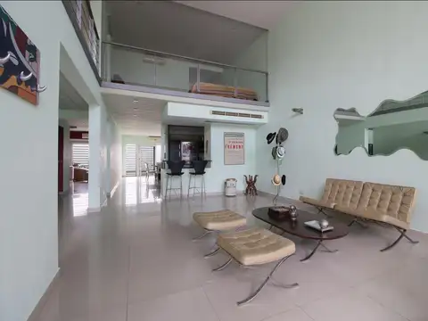 Departamento en Alquiler con 1 cocheras