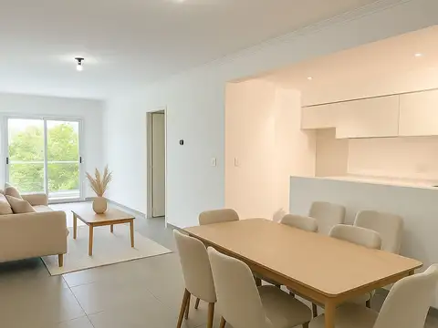 SEMIPISOS DE 4 AMBIENTES CON BALCON ATERRAZADO