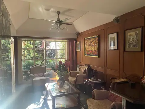 Casa 4 ambientes con 4 baños