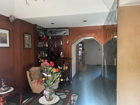 Casa en Venta 4 amb con piscina y  2 cocheras