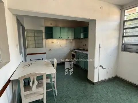 Casa 3 ambientes con 1 baño