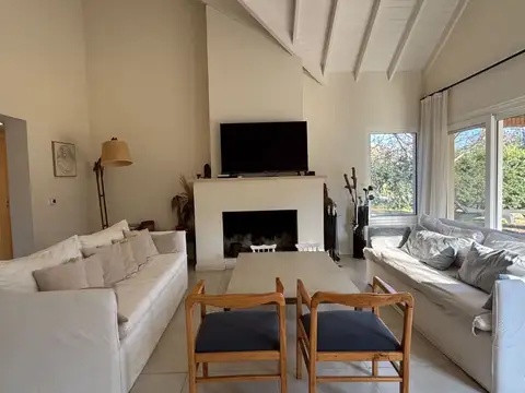 Casa en Alquiler 13 años