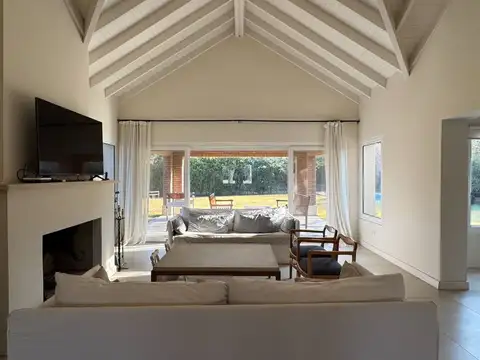 Casa en  Alq Temporada de Polo Estancias del Pilar