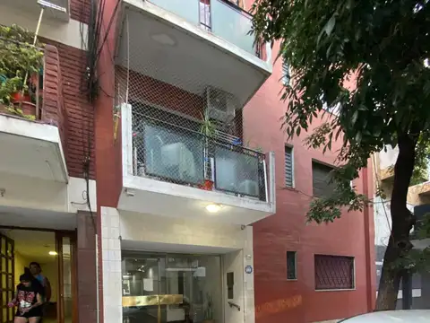 Don Bosco 3700, Piso 8