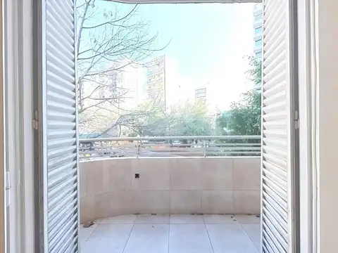 Depto Tipo Casa 4 ambientes con 2 baños
