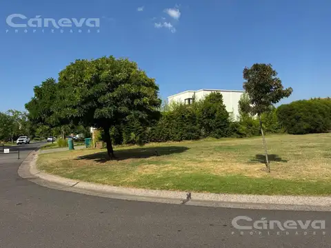 Terreno en Venta de 864,0 m2