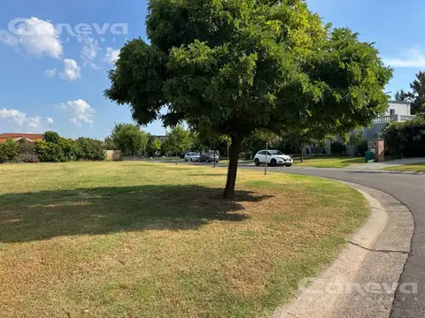 Terreno en Venta de 864,0 m2