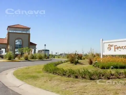 Lote interno en esquina en San Francisco Villanueva