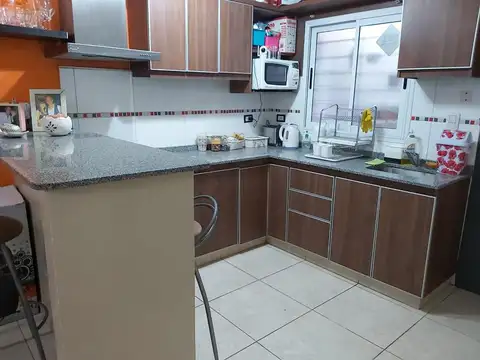 DUPLEX EN VENTA :: 3 AMBIENTES :: ITUZAINGO