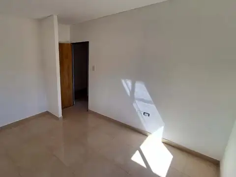 Casa a estrenar 3 dormitorios Acceso Norte