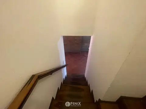 Casa en Alquiler con 1 cochera