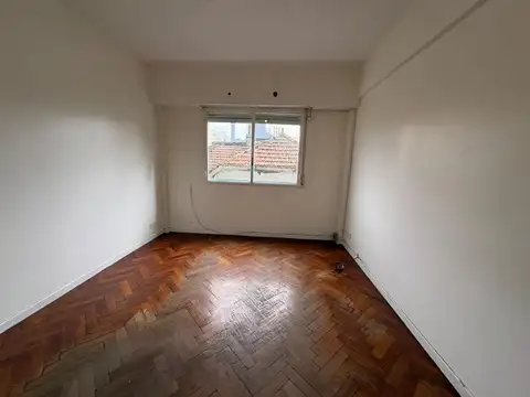 ZAPIOLA 400, Piso 3