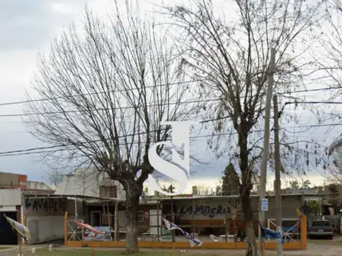 Bernardo de Irigoyen 100