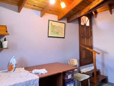 Casa 5 ambientes con 1 baño