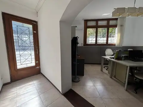 Fraga 300, Piso 0