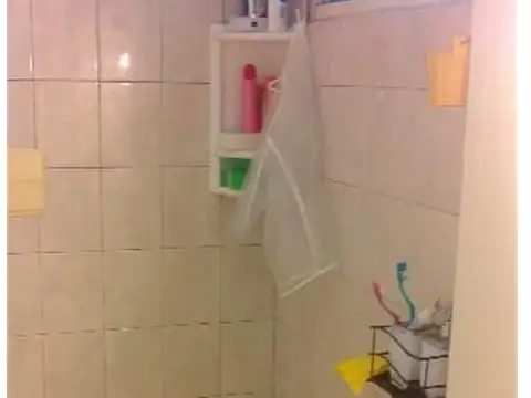 Depto Tipo Casa en Venta 40 años