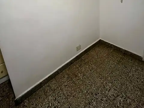 VENTA DPTO 3 AMB BALCÓN AVELLANEDA (AV GALICIA)